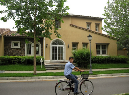 “Orange County,” Beijing. Photo: Andrew Stokols/TheCityFix
