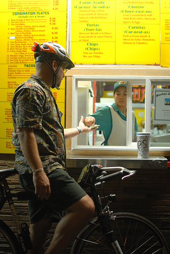 photo of Portland Cracks Down on a Old Urban Scourge: Drive-Throughs image